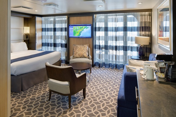 RCI Ovation of the Seas Junior Suite.jpg